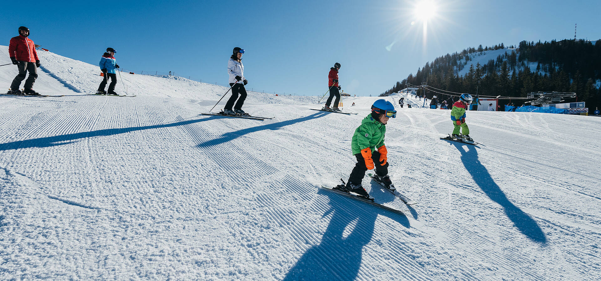 Goldeck Kinderland Kids beim Skifahren